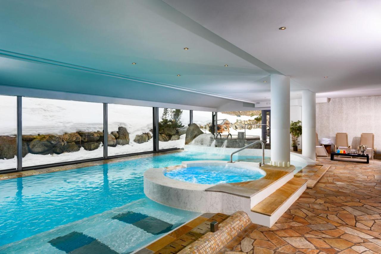Carlo Magno Hotel Spa Resort Madonna di Campiglio Exterior photo
